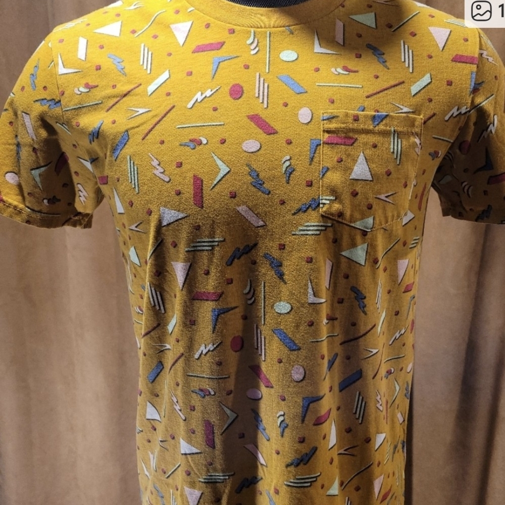 Geometric Patterned Men's Shirt